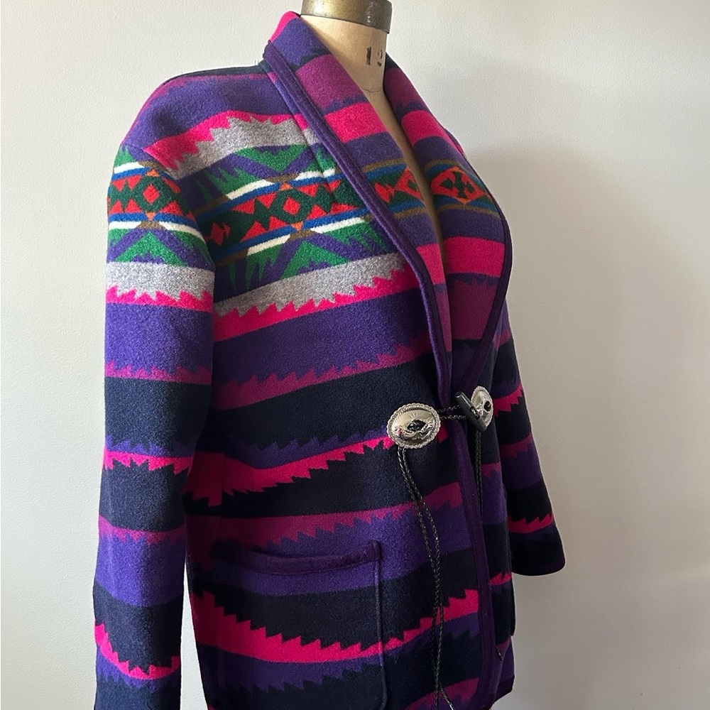 Colorful Patterned Shawl Cardigan - Picture 7 of 8